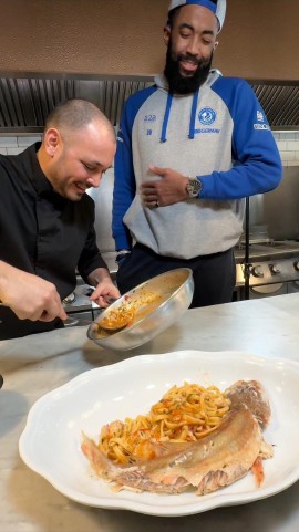 Scialatielli alla gallinella di mare, chef Ciro presenta la ricetta con la star del basket 