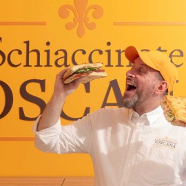 La Toscana conquista Pavia a colpi di Schiacciata! 