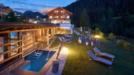 Nuovo sito web dell'Adults Only Hotel Comploj in Val Gardena