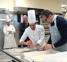 PARMA: Il vicepresidente del Senato Centinaio in visita a Puratos 