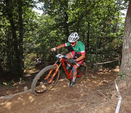 Nella valle del bello e del buono. Weekend tricolore per giovani bikers