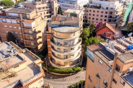 SETTORE IMMOBILIARE: cresce la domanda nel 2024 e si cercano nuove professionalità