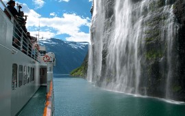 Le Vie del Nord: Balcani, che sorpresa - La Norvegia dei Sami e quella dei Fiordi
