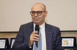 Una fondazione per la digital revolution indipendente da interessi politici ed economici, per snellire e semplificare le procedure amministrative e concretamente più vicina ai giovani 