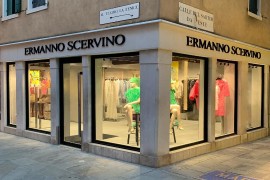 Ermanno Scervino inaugura una nuova Boutique a Venezia. In occasione della 79a edizione del Festival del Cinema 2022