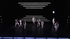 RELATIVE CALM di Robert Wilson al Comunale di Bologna