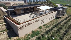 Sapori tradizionali e vini innovativi per una Sicilia che non ti aspetti: l’enoturismo secondo Mandrarossa