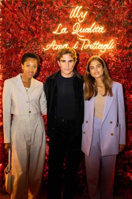 illycaffè celebra il primo anniversario del suo flagship store milanese con un evento esclusivo all’insegna dei dettagli che fanno la differenza 