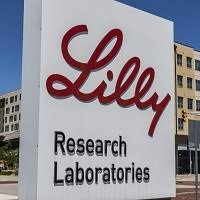 Donanemab di Lilly approvato da FDA per il trattamento della malattia di Alzheimer sintomatica precoce