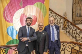 Pasqua Vini continua a supportare l'espressione di giovani talenti dell'arte: all'Ambasciata Italiana svela, inseme ad Adalberto Lonardi, l'opera 'Senza tempo', in occasione di Frieze