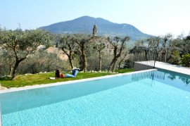  PICNIC A BORGO PETRARCA. Vacanza enogastronomica nella natura al relais di Arquà Petrarca (PD), nel cuore dei Colli Euganei