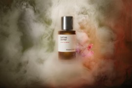 MAISON CRIVELLI presenta SAFRAN SECRET. Un profumo unico, confortante e intriso di eleganza