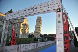 XXV Maratona di Pisa, domenica 15 dicembre si festeggiano i 250 anni della Guardia di Finanza
