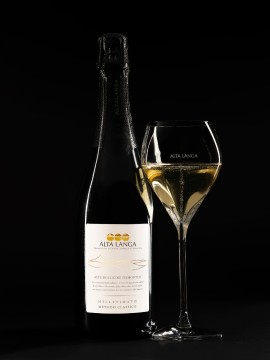 Alta Langa DOCG Official Sparkling Wine della Fiera Internazionale del Tartufo Bianco d'Alba