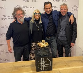 92ª Fiera Internazionale del Tartufo Bianco d'Alba - Design, la Fiera presenta l'alzata 