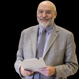 Roberto Lorusso: Un Autore Multidisciplinare e Innovatore
