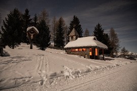 Full Moon Dinner: l’Alpe di Rodengo e Luson si trasformano nel palcoscenico naturale dell’incontro tra sapori autentici e paesaggi suggestivi