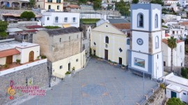 Benvenuta Estate! L’iniziativa a Praiano tra musica e yoga 