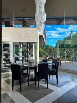 AXOLUTE Comfort Hotel riapre l’iconico ristorante UNICO 
