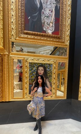 La cantante di Perugia Muriel Mamusi brilla da Dolce &Gabbana 