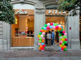     Alice Pizza apre nello storico stabile di via Morosini 17 restaurato grazie al contributo della società immobiliare milanese proprietaria dello store