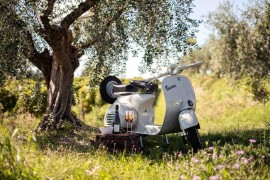 Al Quellenhof Luxury Resort Lazise sul Lago di Garda, la dolce vita tra esclusivi tour in Vespa o in barca e momenti di benessere in hotel
