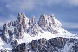 Dal 16 al 18 dicembre 2022 va in scena Cortina Cocktail Weekend, un nuovo evento arricchisce il palinsesto invernale della Regina delle Dolomiti