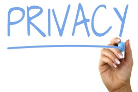 Google permette l’accesso indiscriminato ai dati alle Autorità governative e le agenzie di intelligence statunitensi. Le agenzie europee e il Garante confermano