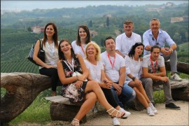 Stop alle semplici degustazioni in cantina, ora Sylvie insegna a disegnare il turismo 