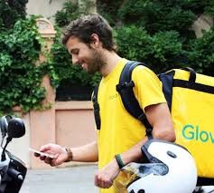 Glovo a supporto dei ristoratori: nuovo servizio take-away e zero commissioni per chi richiede di aderire alla piattaforma