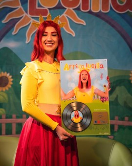 Lucilla conquista il Disco d’Oro: la fatina più amata dai bambini è un fenomeno nazionale