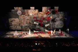La celeberrima Traviata “degli specchi”, ideata nel 1992, torna sul palcoscenico del Macerata Opera Festival