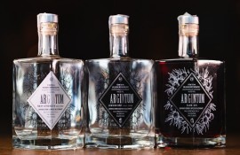 Gita con degustazione distillati e birre artigianali a base di erbe e frutti locali al wellness hotel Gassenhof. In Val Ridanna, Alto Adige, e in compagnia del proprietario Manfred Volgger