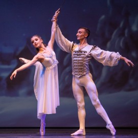Accademia del Balletto Ucraino di Milano presenta LO SCHIACCIANOCI