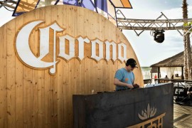 Il 12 luglio arriva all’Ultravox Firenze (Parco delle Cascine) CORONA SUNSETS SESSIONS 