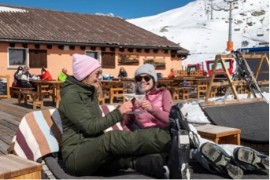 La primavera in Engadina: sciare, prendere il sole e oziare...