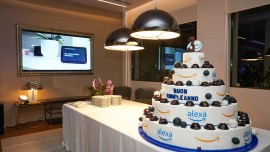 Alexa, buon compleanno! Spegne tre candeline l’assistente vocale di Amazon, già insostituibile compagna nella quotidianità degli utenti in Italia