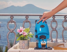 Giornata internazionale del caffè: il rinnovamento del rito del caffè napoletano con la cialda pratica ed ecologica