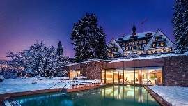 I colori dell’inverno al Parkhotel Holzner 4*S di Soprabolzano: il rifugio storico nel cuore della natura del Renon