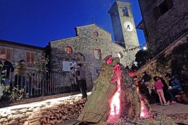 Festa di Castagnatura Eugenio Giani e Dario Nardella in visita a Raggiolo