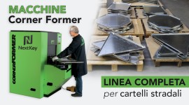 Macchine corner former per la produzione si segnaletica stradale in lamiera