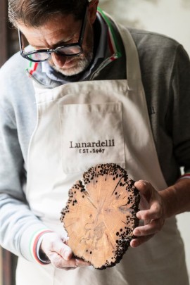 La Fondazione The Place of Wonders e il Relais & Châteaux Londra Palace Venezia presentano la seconda edizione della Capsule Collection