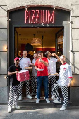 Pizzium, “la formazione è una cosa semplice” grazie a MobieTrain. Il noto gruppo di pizzerie sceglie la scale-up italiana per i percorsi di apprendimento indirizzati ai suoi 600 dipendenti