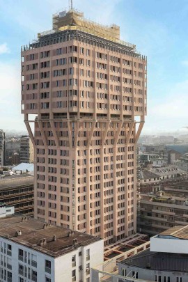 Torre Velasca, oggetto di un restauro sviluppato da Hines, svela il primo tenant: Sushisamba debutterà in Italia