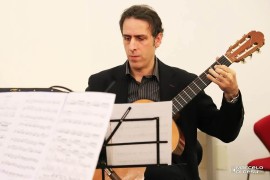 Un disco che si ascolta con le orecchie ma resta nel cuore: Nicola Albano ci guida con dolce fermezza