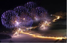 Sci e divertimento con o senza dress code e clamore: passare le Feste natalizie in Engadina e a St. Moritz