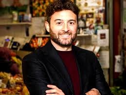 Su LA7 ha debuttato la nuova edizione di “Le Parole della Salute” che ha fra i suoi protagonisti il biologo nutrizionista Dott. Antonio Galatà, presidente dell’Associazione Italiana Nutrizionisti in cucina
