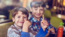 Festa del Papà con TheFork: il regalo più quotato è l’esperienza al ristorante, la speciale selezione di TheFork  