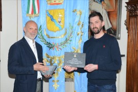 I successi dello Chef Ivan Maniago di Impronta D'Acqua premiati dal Sindaco di Lavagna