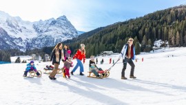 Vacanze sulla neve in famiglia all’hotel Bella Vista di Trafoi tra sci, slittino e ciaspolate nel Parco nazionale dello Stelvio, fino a Pasqua
